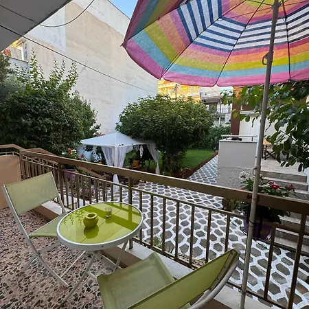Apartment Garden House - Nea Michaniona